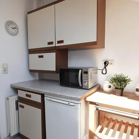 Apartment Komplett Ausgestattete In