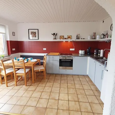 Komplett Ausgestattete In Apartment *