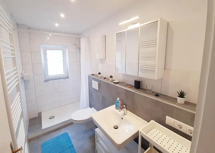 Komplett Ausgestattete In * ורמלסקירכן