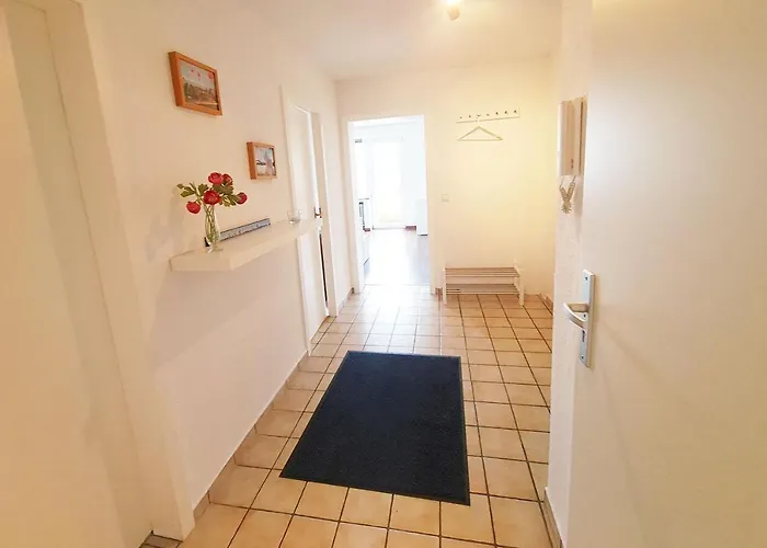 Komplett Ausgestattete In ורמלסקירכן